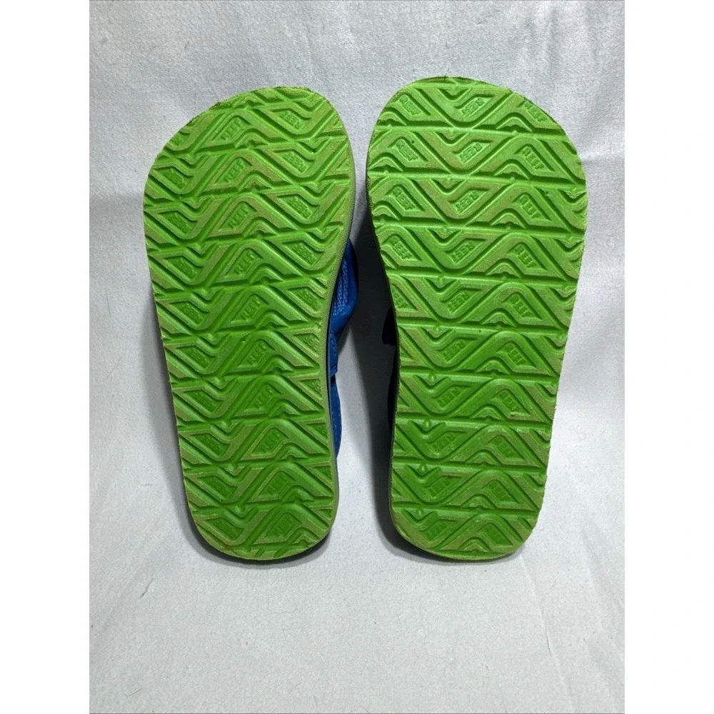 Reef ‎ 5/6 Little Ahi Flip Flops Sandals Blue Green Black Unisex Preowned